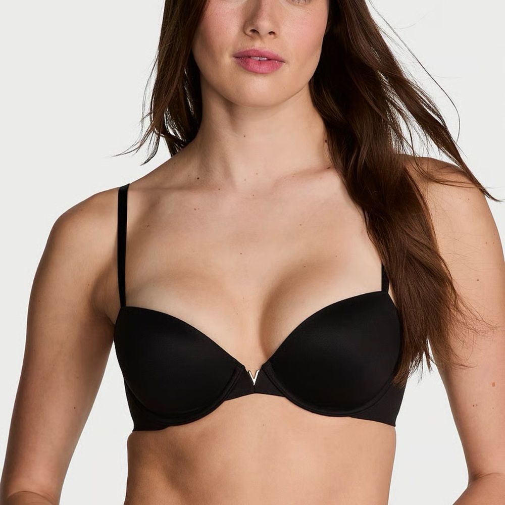 Victoria’s Secret Love Cloud Smooth Lightly Lined Demi Black Bra Size 38DD (E)